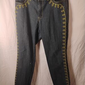 Neesa Embroidery/Rhinestone Jeans